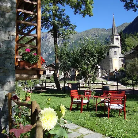 Ca Dal Cros Pensionat Campertogno